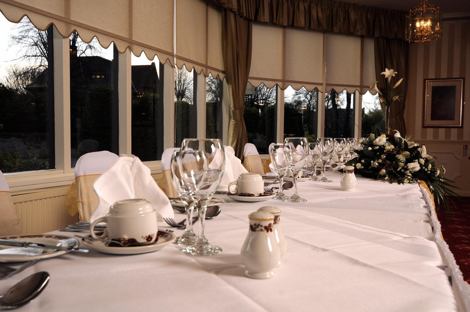 Victoria Hotel كيركالدي المظهر الخارجي الصورة
