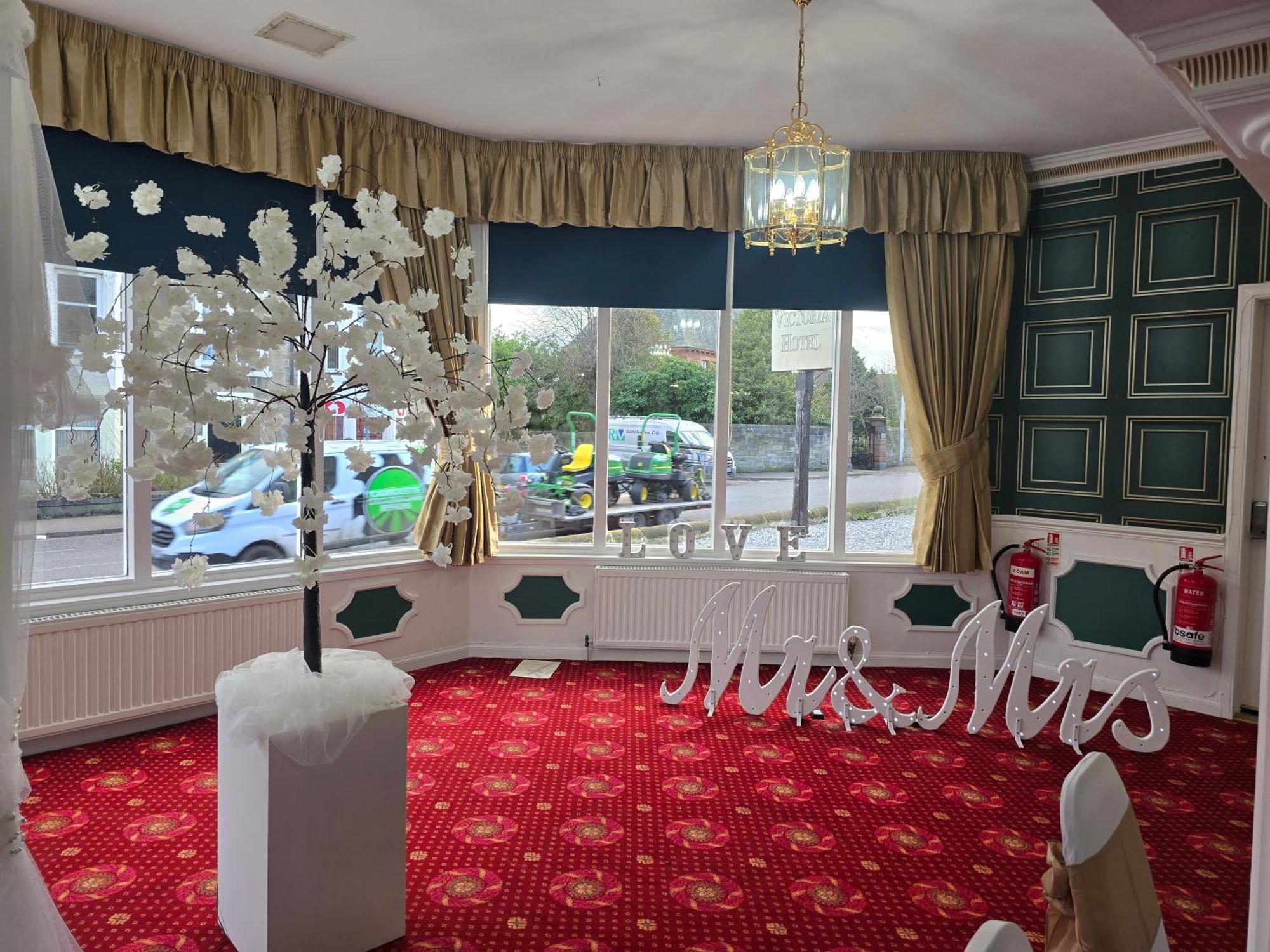 Victoria Hotel كيركالدي المظهر الخارجي الصورة