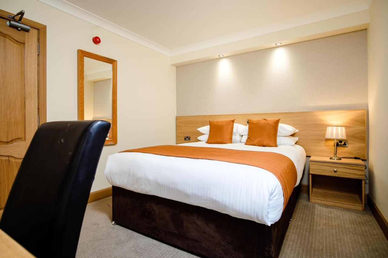 Victoria Hotel كيركالدي المظهر الخارجي الصورة