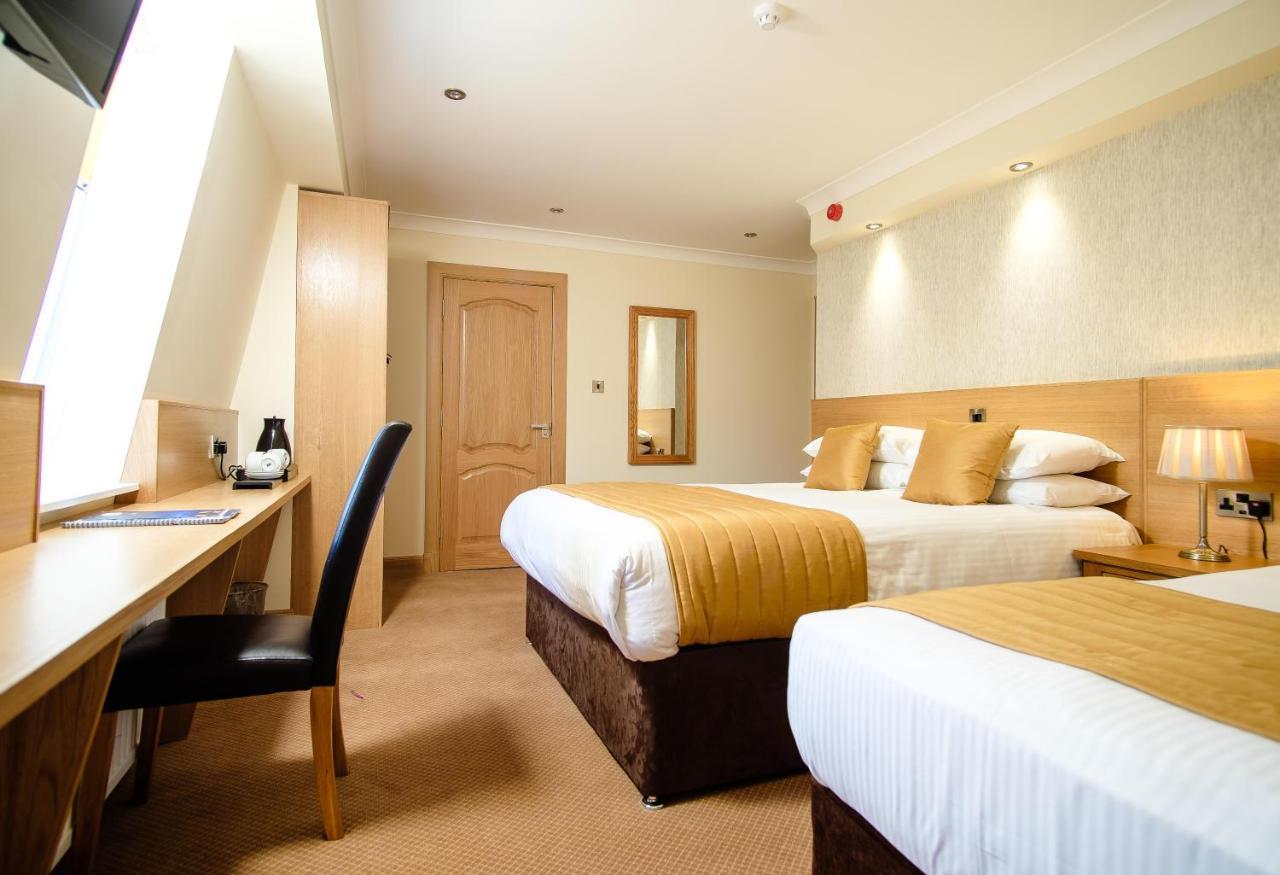 Victoria Hotel كيركالدي المظهر الخارجي الصورة